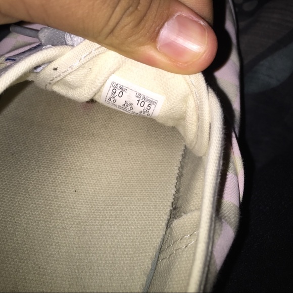 Pink checkered box vans - Picture 3 of 4